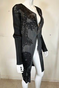 Issey Miyake Pleats Please Grey & Black Printed Open Front Square Shoulder Coat