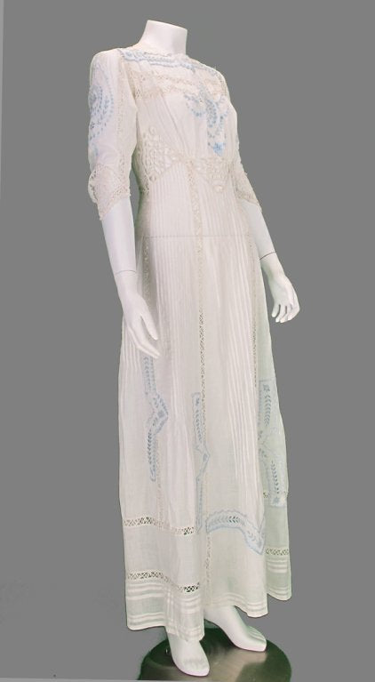 Edwardian Blue and White Embroidered Batiste Tea Dress Early 1900s Palm Beach Vintage Edwardian Blue and White Embroidered Batiste Tea Dress Early 1900s Palm Beach Vintage