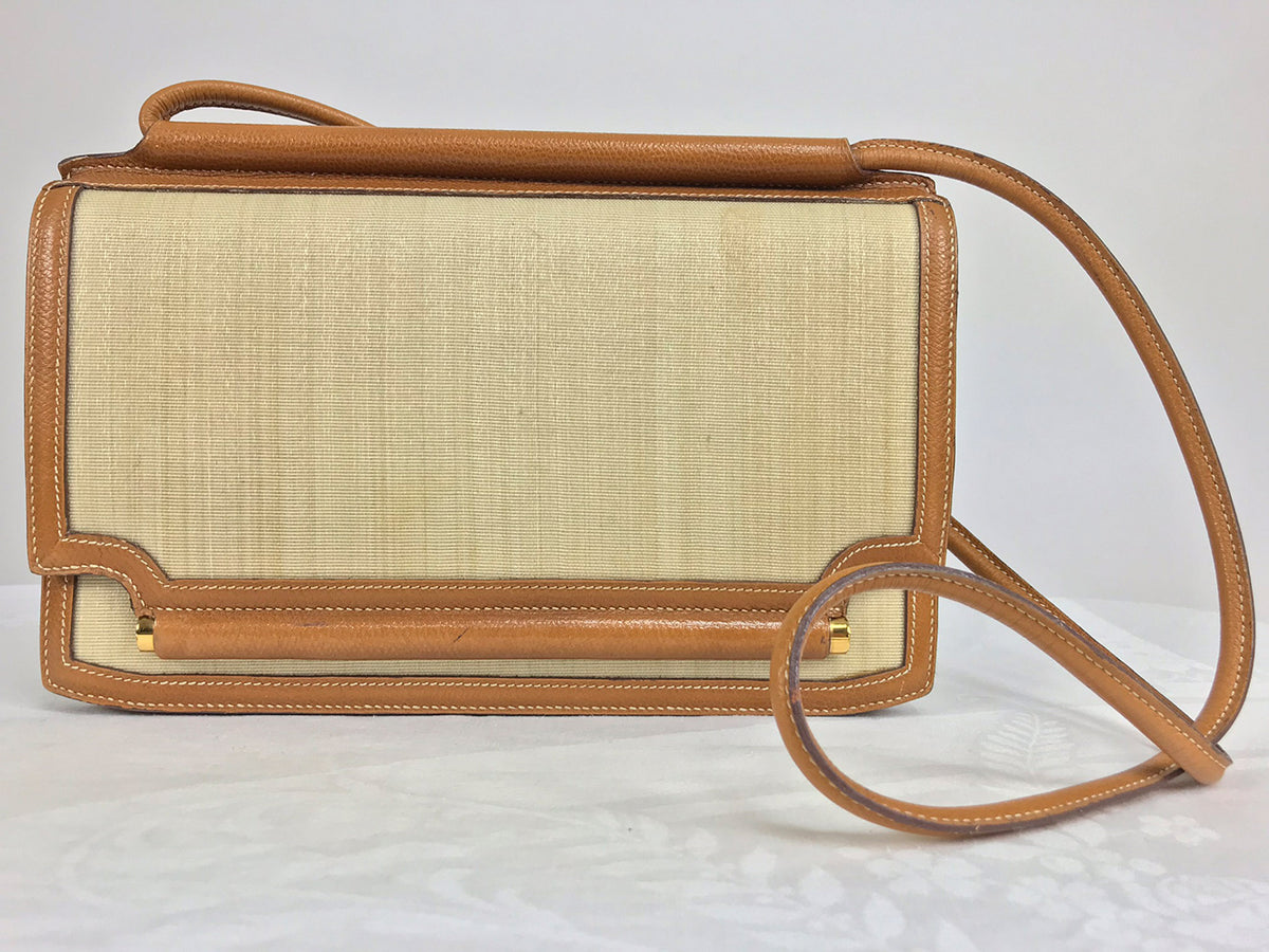 HERMES 81年製 TASSEL LEATHER SHOULDER BAG HERMES 81年製 TASSEL LEATHER SHOULDER BAG