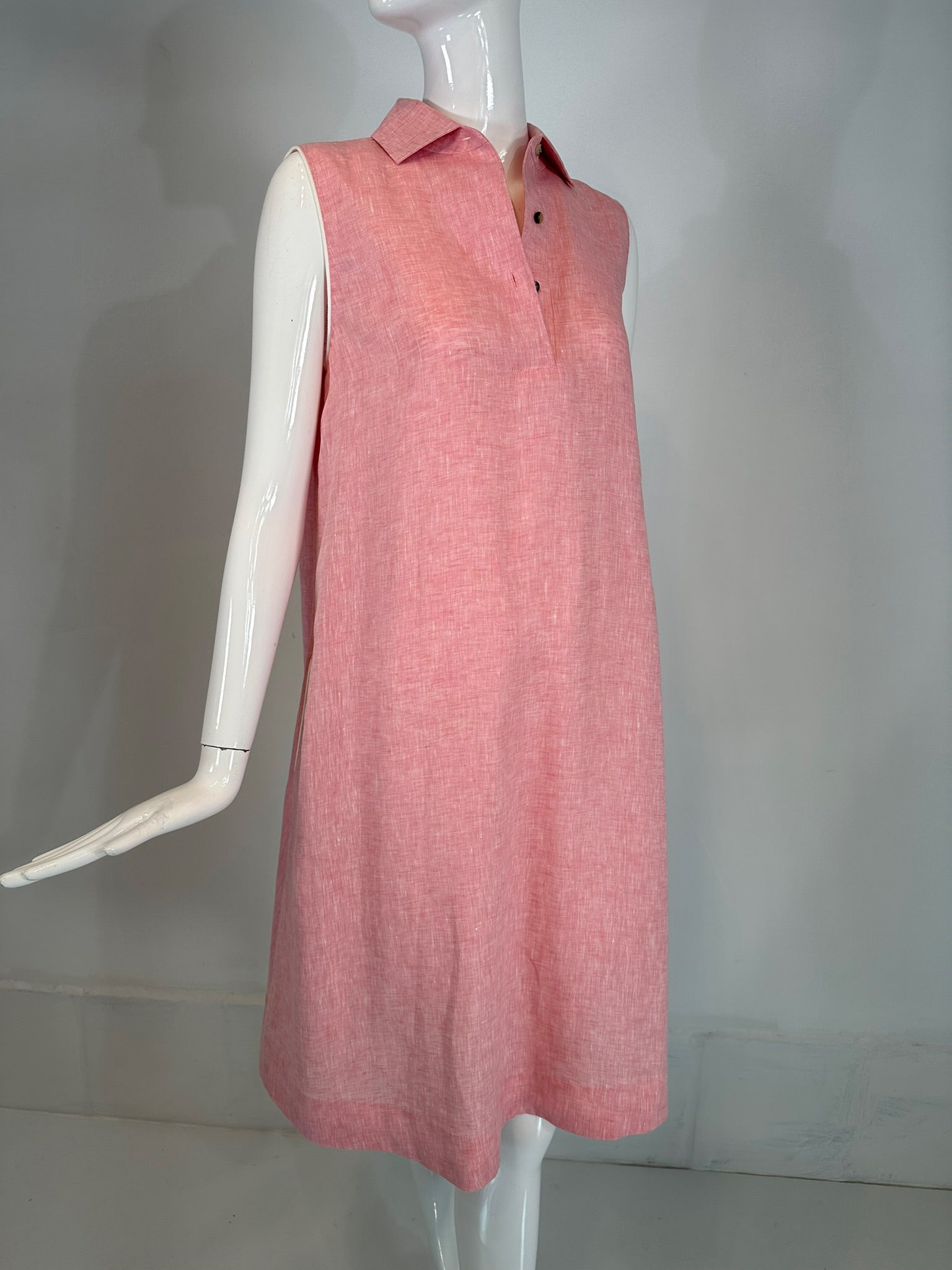 Loro Piana Sleeveless Pink Linen Chambray Button Placket Tent Dress W/ Palm Beach Vintage Loro Piana Sleeveless Pink Linen Chambray Button Placket Tent Dress W/ Palm Beach Vintage