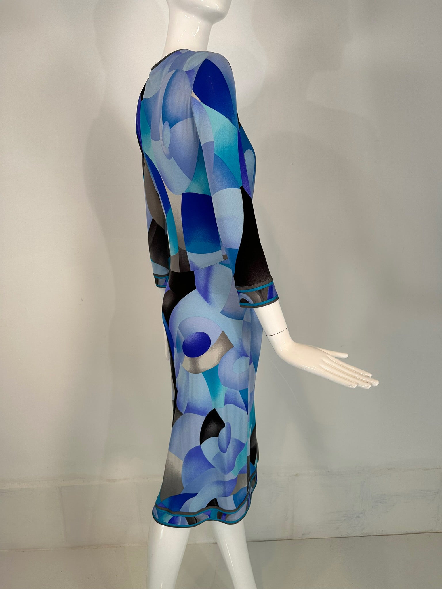 SOLD Leonard Paris Silk Geometric Print Jersey Dress Hidden Zipper Fro –  Palm Beach Vintage
