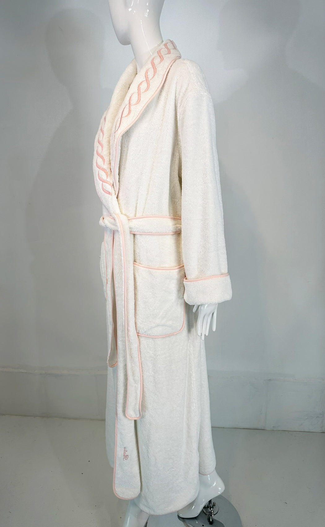 PRATESI Treccia White Soft Thick 100% Cotton Terry Robe Peach Pink Embroidery S