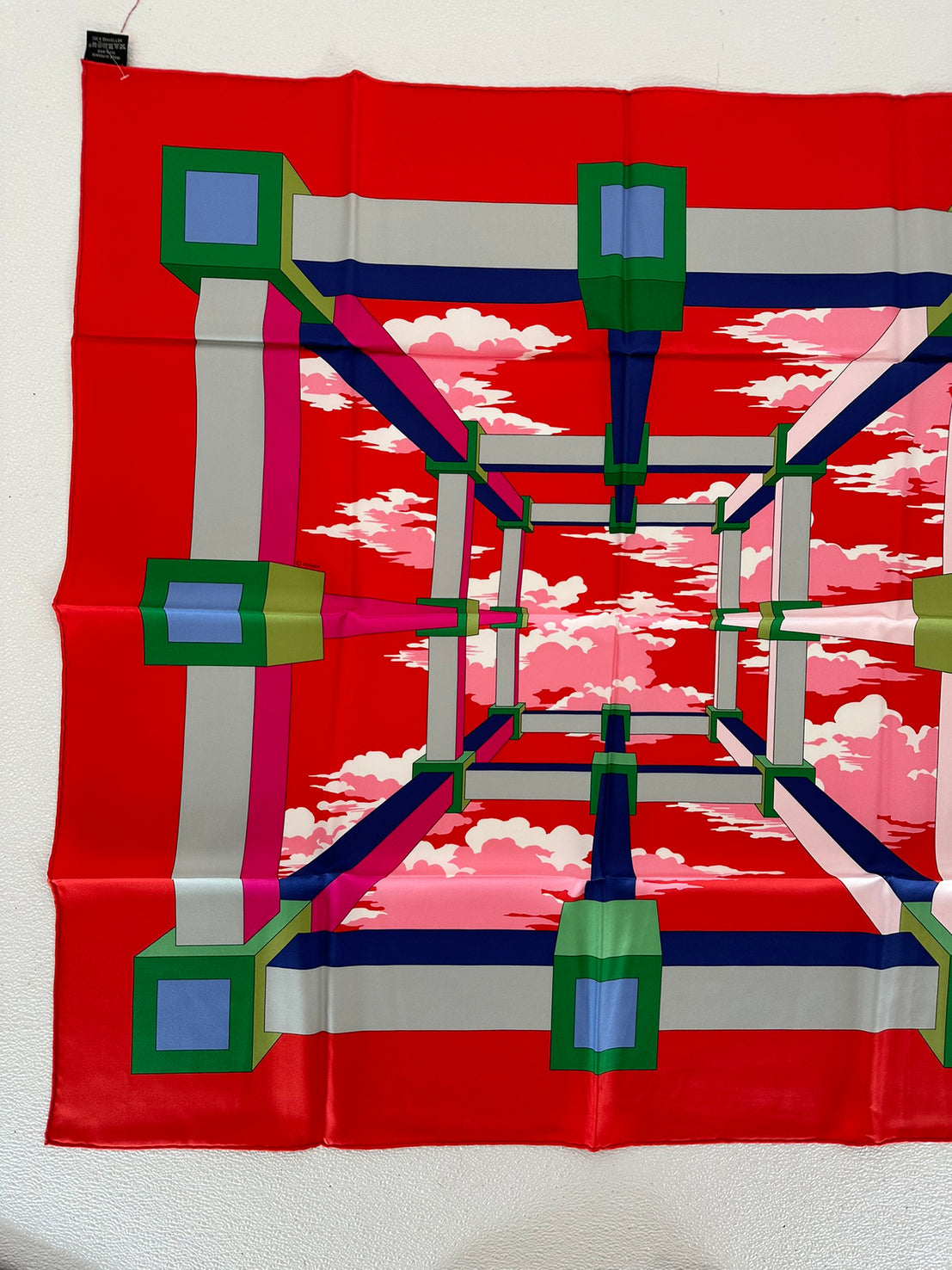 HERMES カレ AM Cassandre pour Hermès paris SOLD Hermes A.M.Cassandre pour Hermes Paris Silk Twill Scarf 35