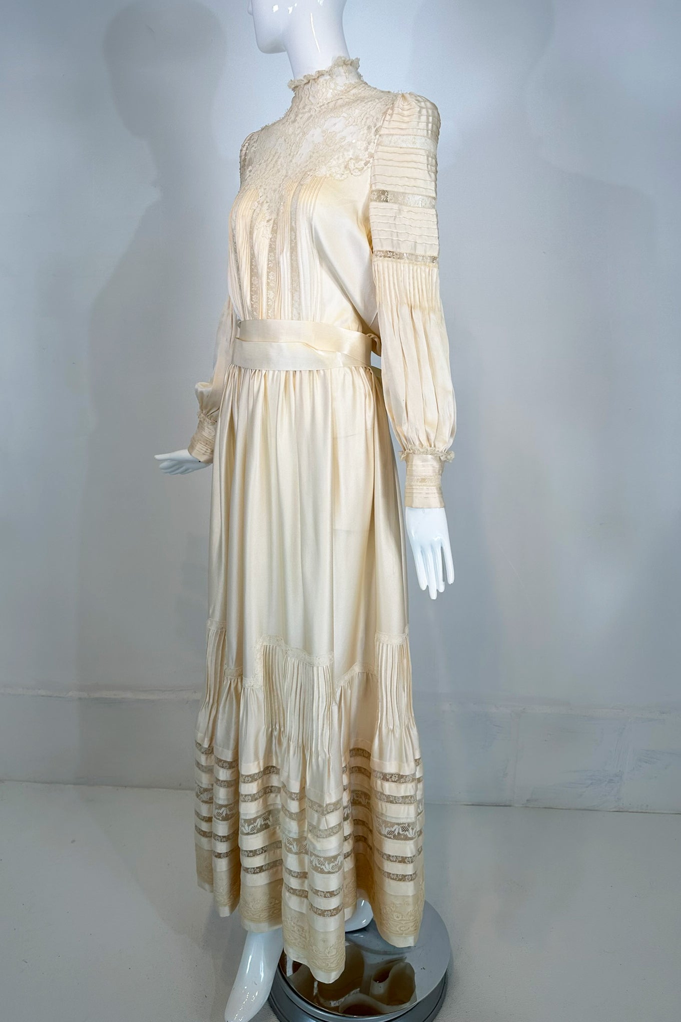 1970s Ivory Silk Satin & Lace Hand Made Victorian Style Wedding Dress Palm Beach Vintage 1970s Ivory Silk Satin & Lace Hand Made Victorian Style Wedding Dress Palm Beach Vintage