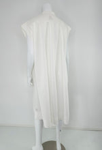 Hermes Crisp Sheer White Cotton Short Sleeve Pleated Placket Front Dress 42