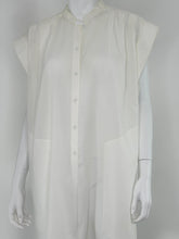 Hermes Crisp Sheer White Cotton Short Sleeve Pleated Placket Front Dress 42