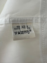 Hermes Crisp Sheer White Cotton Short Sleeve Pleated Placket Front Dress 42