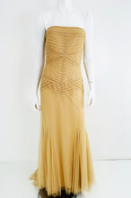 Vera Wang Nude/Champagne Tulle Strapless Pleated Torso Gown with Train 10