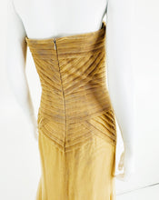 Vera Wang Nude/Champagne Tulle Strapless Pleated Torso Gown with Train 10