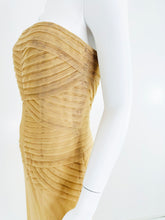 Vera Wang Nude/Champagne Tulle Strapless Pleated Torso Gown with Train 10