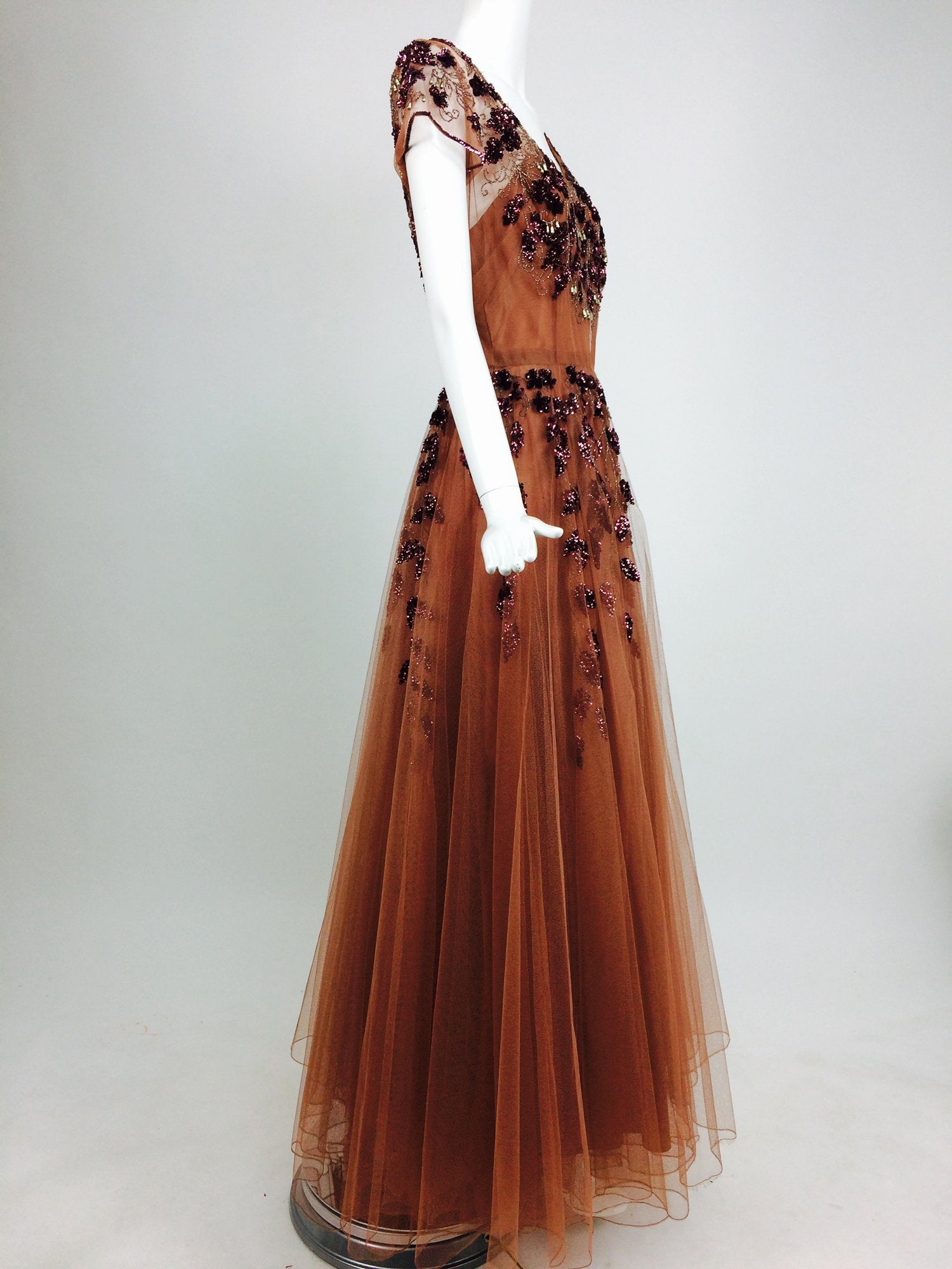 SOLD Vintage 1940s Beaded and Sequined Cinnamon Tulle Evening Gown – Palm Beach Vintage