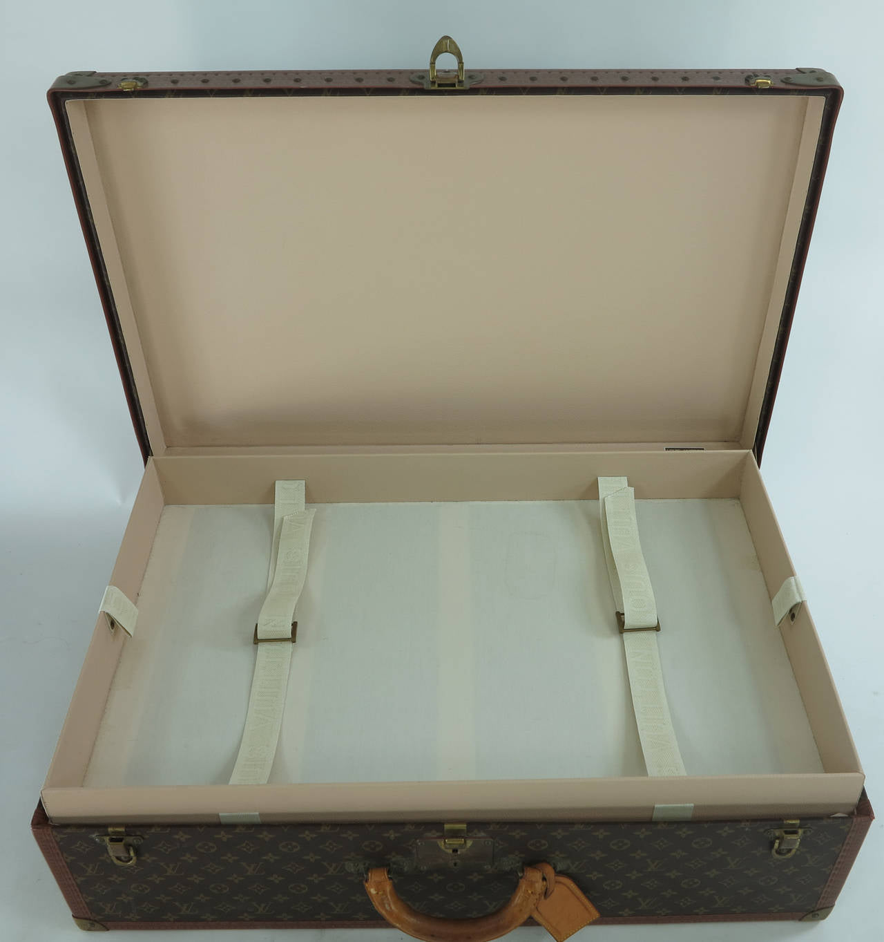 Taschen aus zweiter Hand - Maleta Louis Vuitton Alcaraz 80 en lona Monogram  y fibra vulcanizada marrón