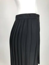Thierry Mugler Black Crepe Side Snap Pleated Mini Skirt 1980s