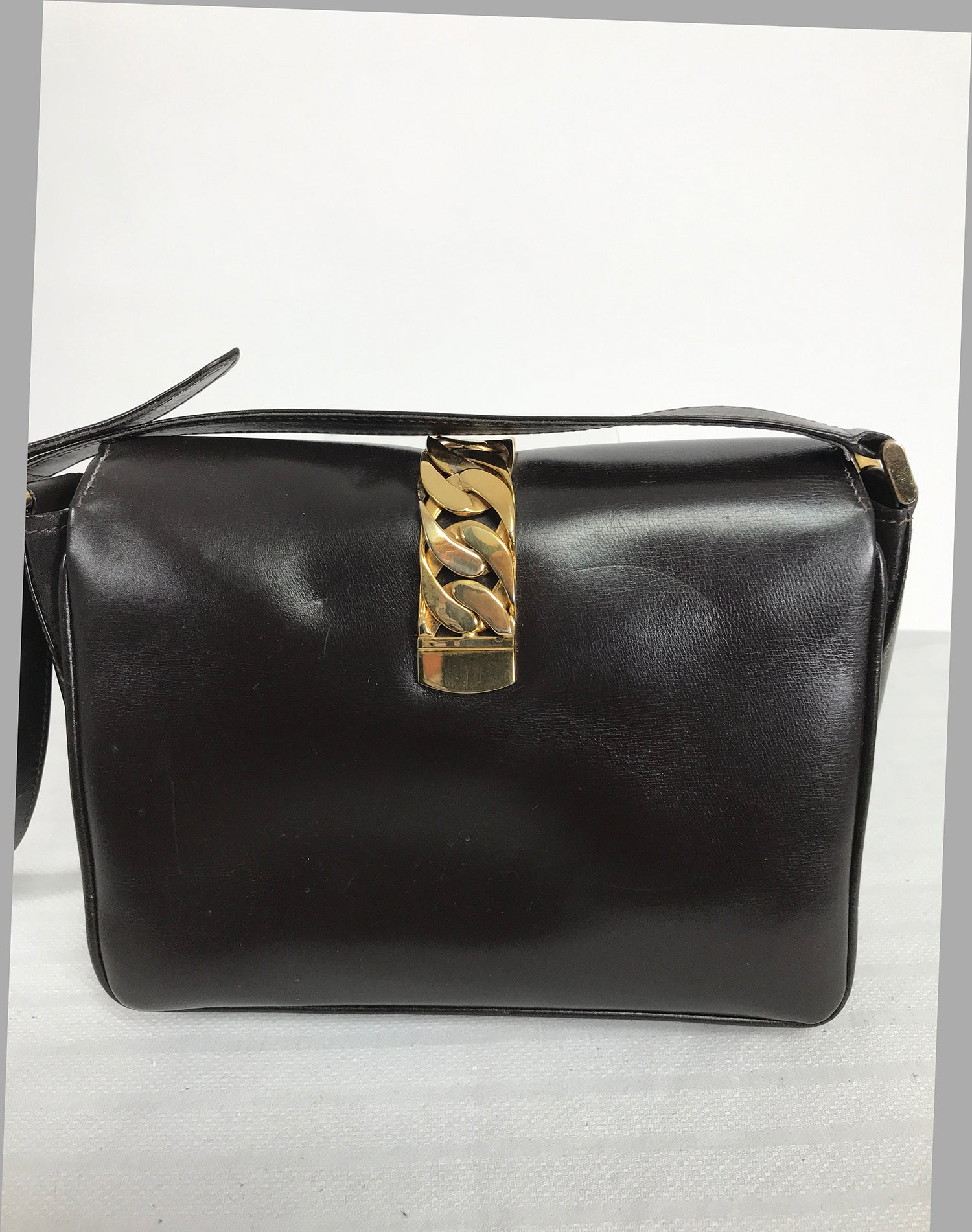 Gucci Original Sylvie Shoulder bag 1969 Chocolate Brown Leather & Gold –  Palm Beach Vintage