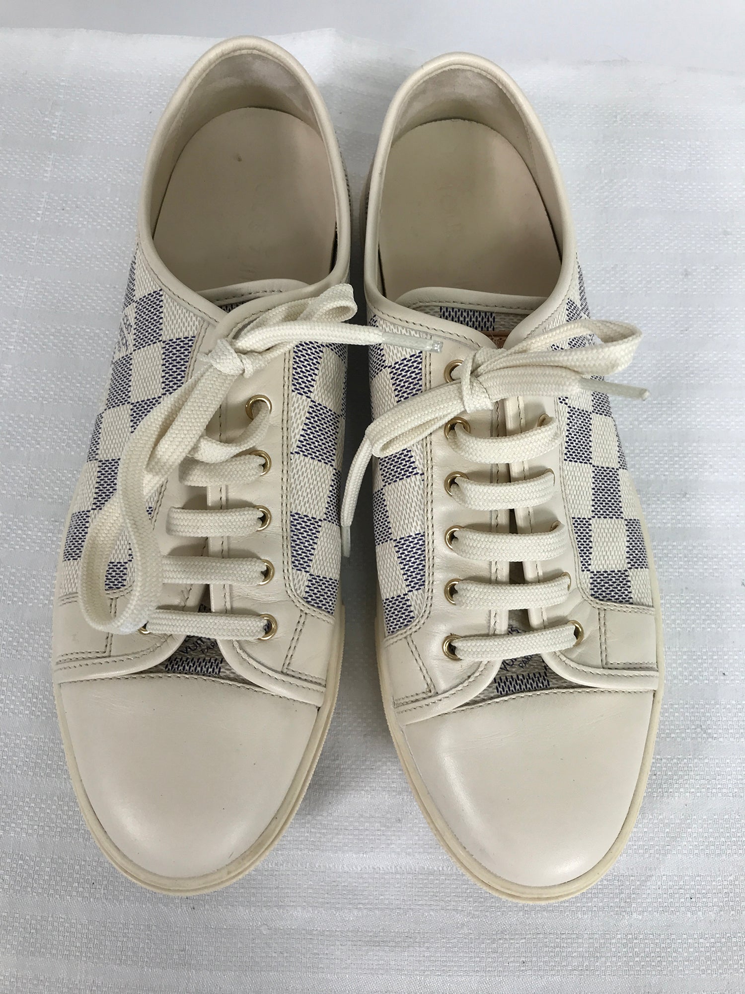 Louis Vuitton Cream Epi Leather Match Up Sneakers Size 40.5 at 1stDibs