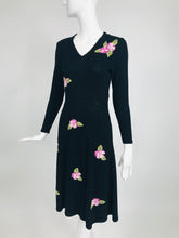 1950s Hand Knit Intarsia Floral Knit Fit & Flair Dress