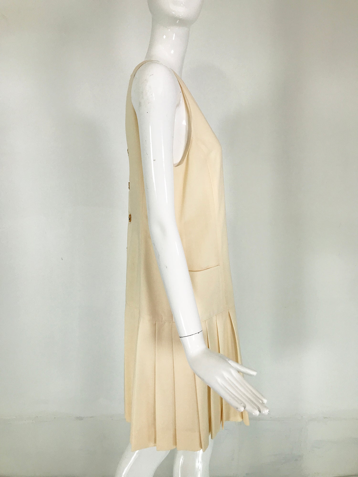 Chanel pleated dresses 1920s