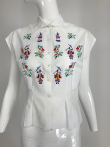 Vintage Hand Embroidered Linen Asian Theme Novelty Blouse 1950s