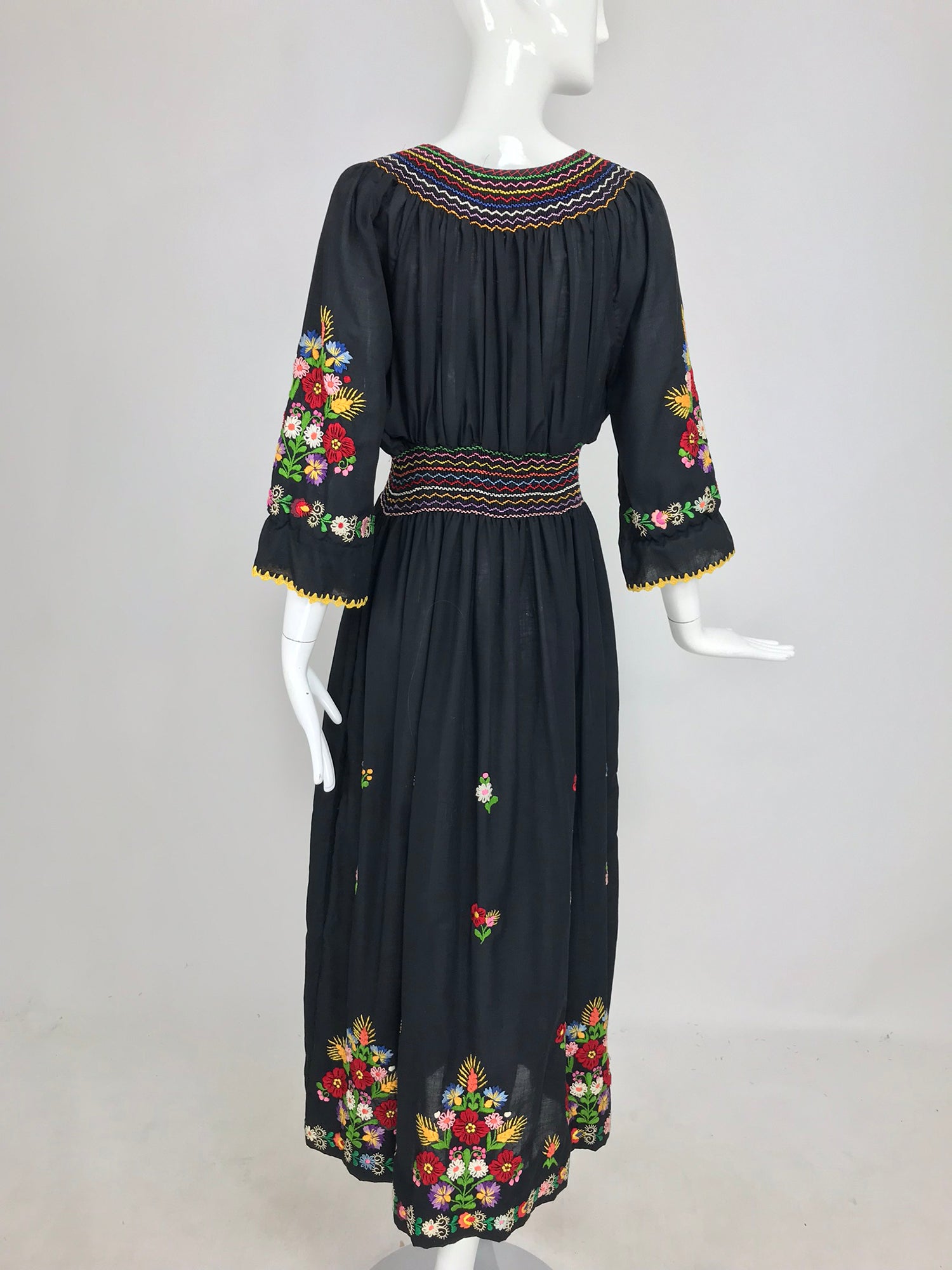 SOLD Vintage Hand Embroidered Czechoslovakian Smocked Peasant Dress – Palm Beach Vintage