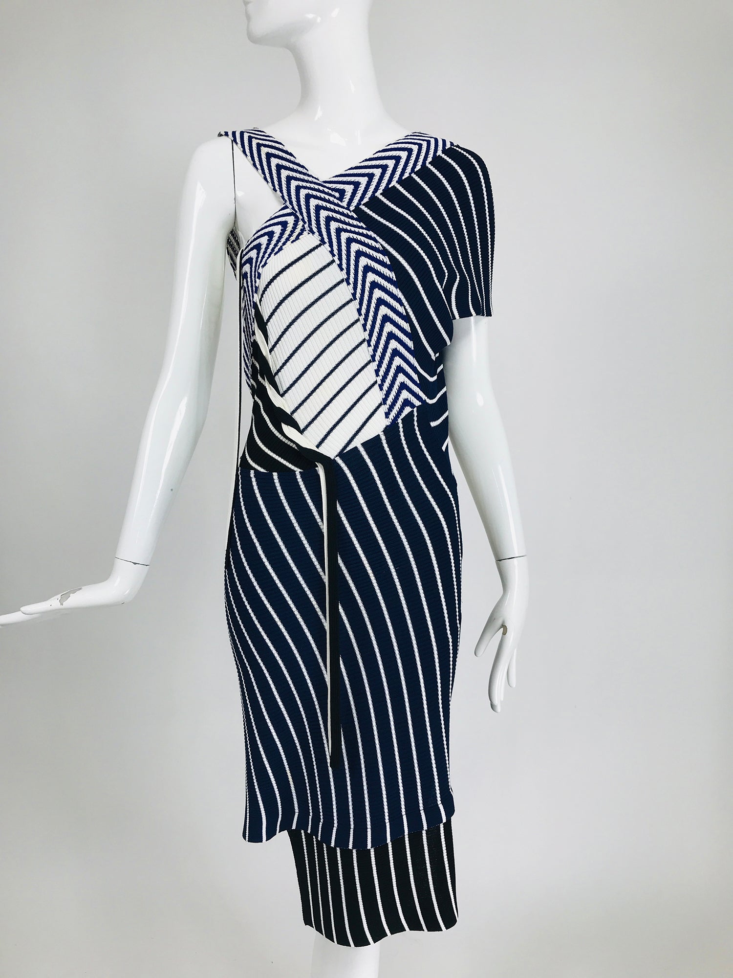 Emilio Pucci Blue & White Mixed Pattern Knit One Shoulder Asymmetrical –  Palm Beach Vintage