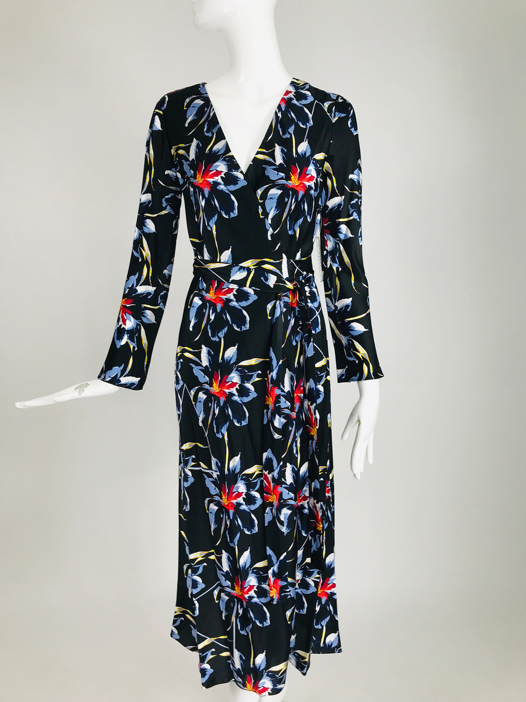 dvf tilly silk wrap dress SOLD Diane Von Furstenberg Tilly Silk Satin Floral Wrap Dress Unworn 2 Palm Beach Vintage