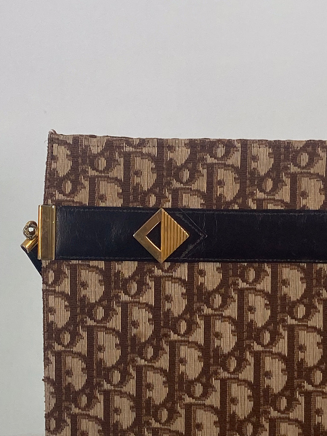 Rare Authentic Vintage 1960s Monogram Gucci Shoulder Bag