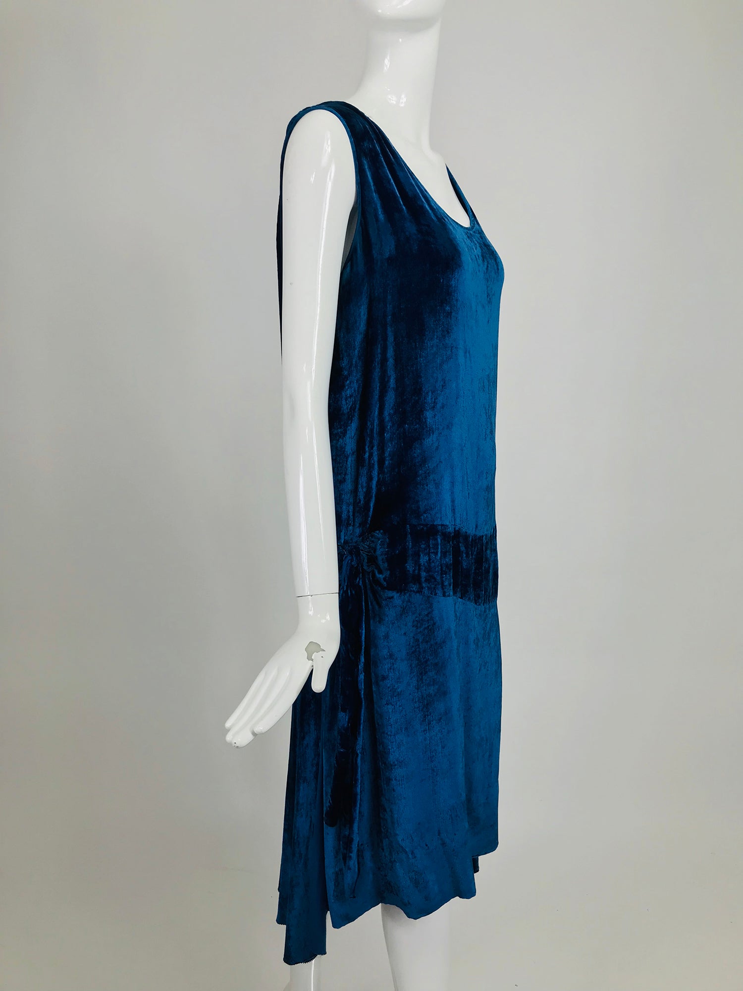 navy blue 1920s dress SOLD Vintage 1920s Dark Azure Blue Panne Velvet Flapper Dress – Palm Beach  Vintage