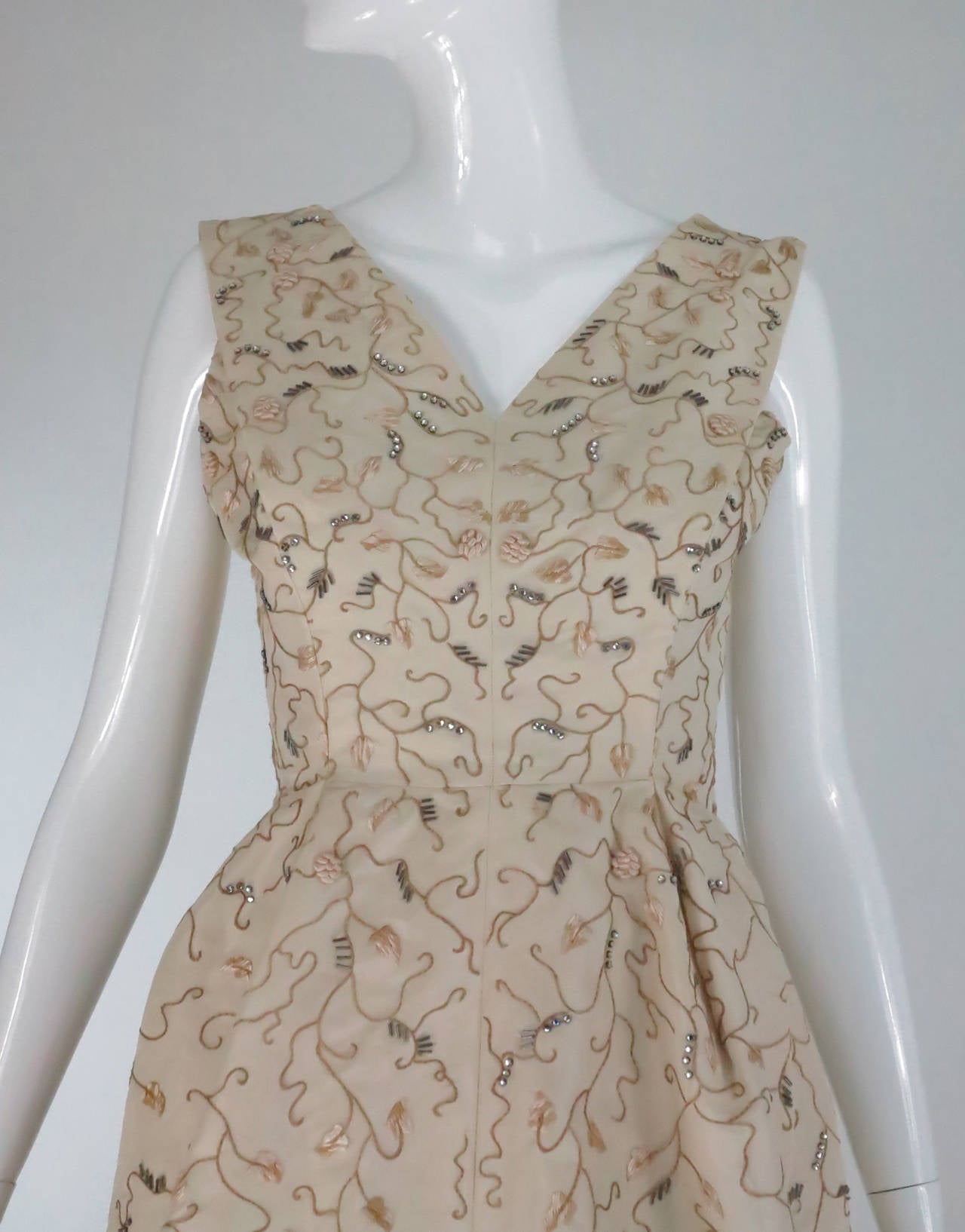 Hattie Carnegie embroidered & beaded ivory silk cocktail dress 1950s Palm Beach Vintage Hattie Carnegie embroidered & beaded ivory silk cocktail dress 1950s Palm Beach Vintage