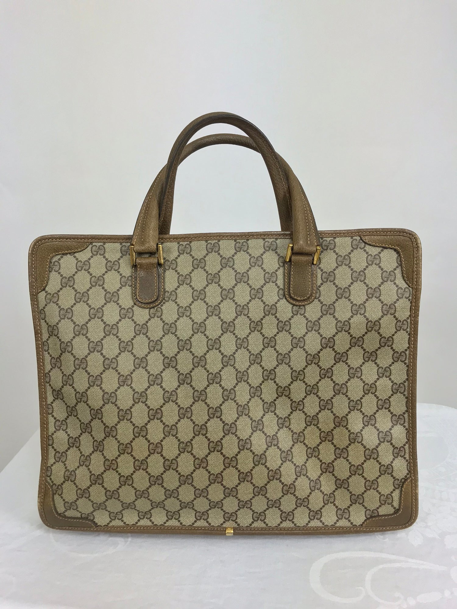 Luxurious Gucci Large Tote Bag