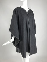 Valentino Grey Wool Cape Lined in Grey Sweater Knit Vintage 1980s
