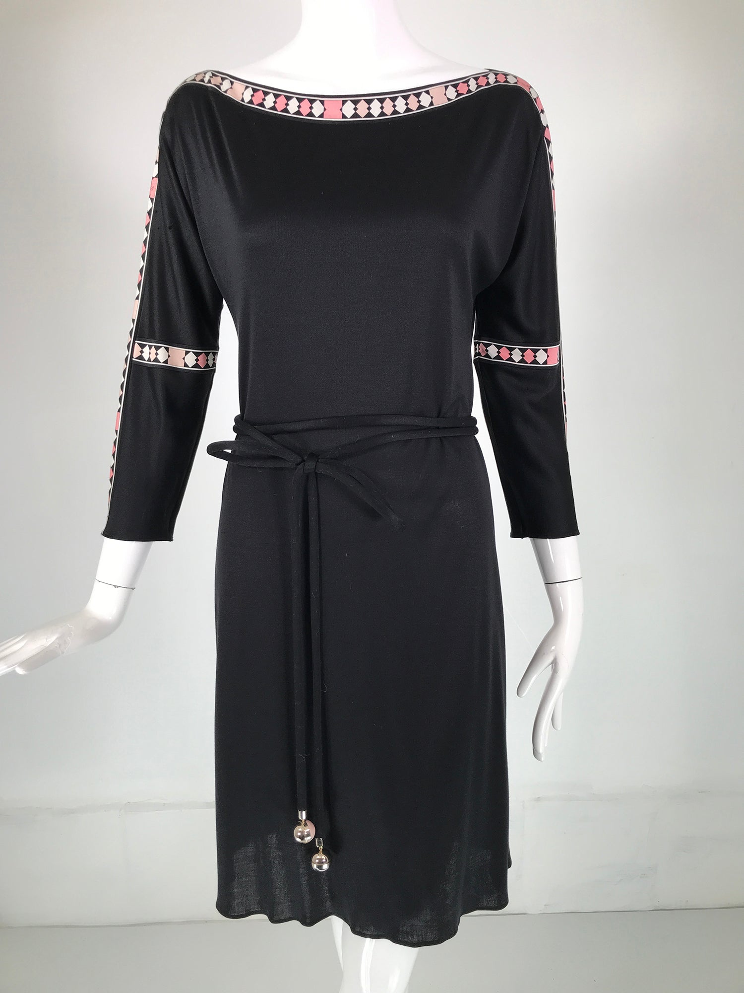 SOLD Emilio Pucci Black Silk Jersey Boat Neck Border Print Belted Dres – Palm Beach Vintage
