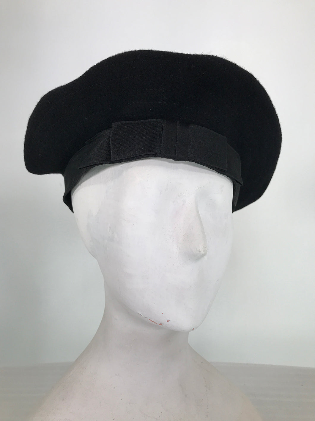 Chanel Black Silk Bow Band Top Stitched Wool Beret 1980s