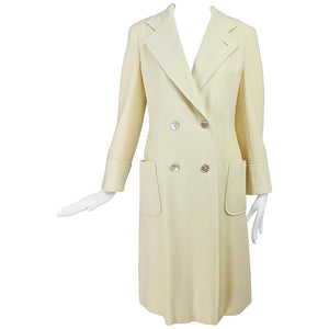 Bill Blass winter white cashmere classic double breasted coat 1970s