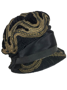 1920s Flapper gold metallic Passementerie Cloche Hat