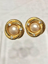 Chanel gold twist with pearl and diamante clip earrings 1995 A
