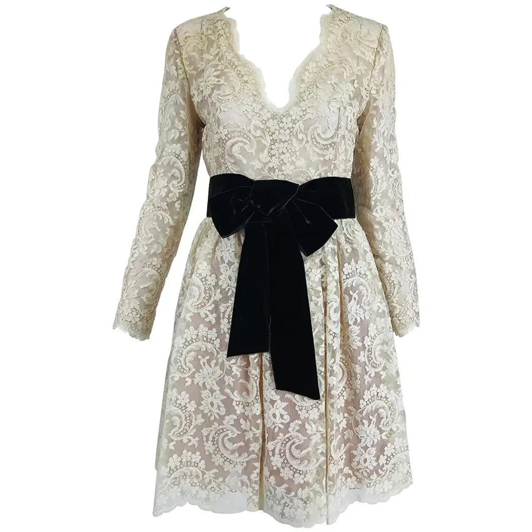 Vintage Rembrandt 1960s Cream Lace Baby Doll Dress