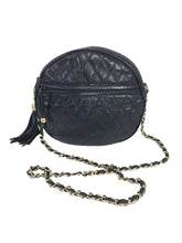 SISO Italy Navy Lambskin quilted leather round shoulder bag 1980s
