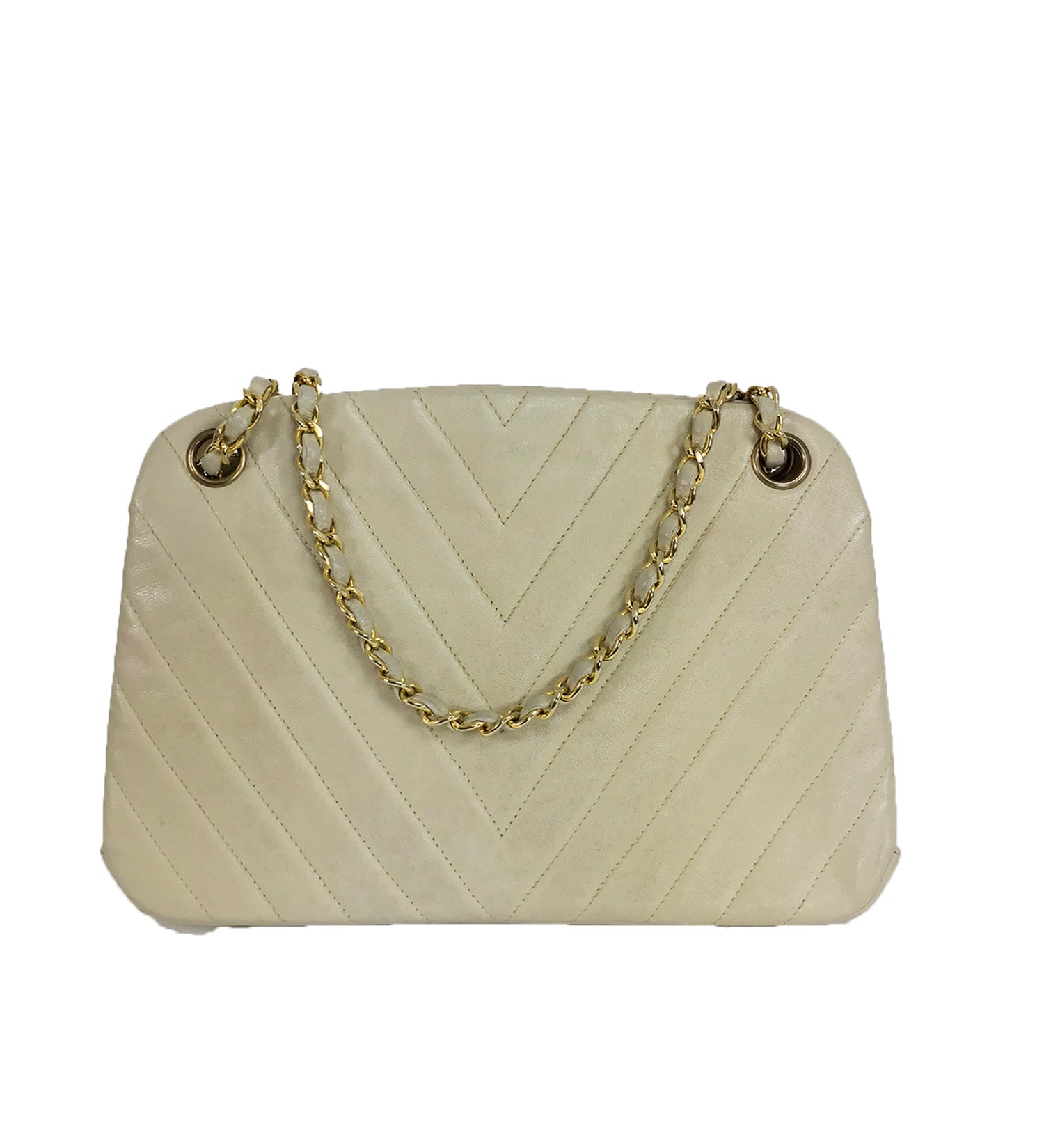 Chanel 1980s Ivory Chevron Kiss Lock Centre Chain Handle Bag For